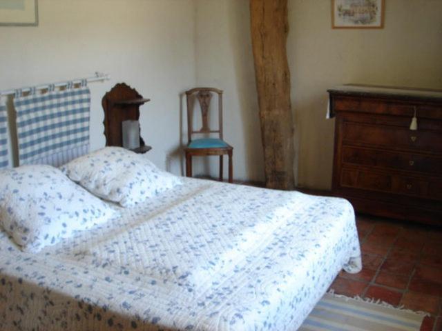 Manoir De La Rousselliere Aparthotel Loches Ruang foto